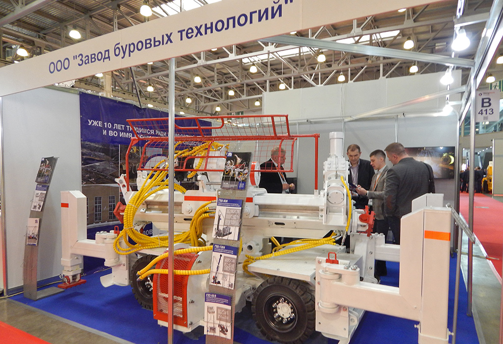 Продукция ЗБТ в основном состоит из российских комплектующих, из зарубежного - только гидравлика