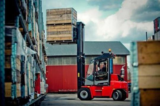 Kalmar DCF50-90 - первый 