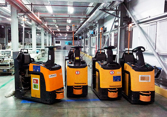 Систему автопилотирования X-Motion можно устанавливать на целый ряд складской техники