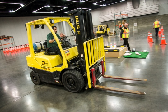 Вилочный погрузчик Hyster