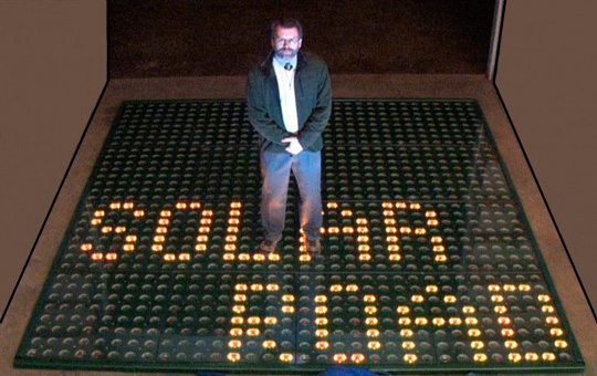 Оборудование для уборки снега - солнечные панели Solar Roadways