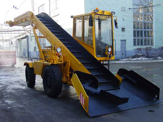 снегопогрузчик Амкодор 37