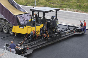 Асфальтоукладчик Volvo