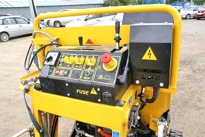 Асфальтоукладчик Ammann PW 1500