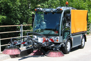 Новая техника СП Камаз-Boschung для уборки дорог будет испытана в Казани