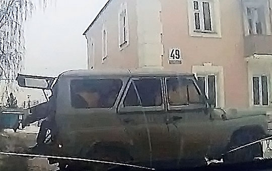 Работникам коммунальных служб г. Выксы неинтересно ездить на простой снегоуборочной технике