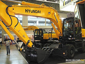 Колесный экскаватор Hyundai