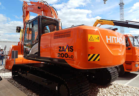 Экскаватор ZX200LC-5G в комплектации с 800-миллиметровыми башмаками