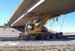 Новая система демонтажа моста экскаватором Hyundai