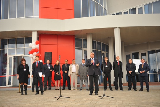 В Белгороде состоялось торжественное открытие торгово-сервисного центра 