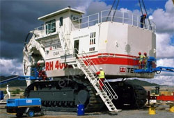 Сборка карьерного экскаватора Terex O&K RH 400
