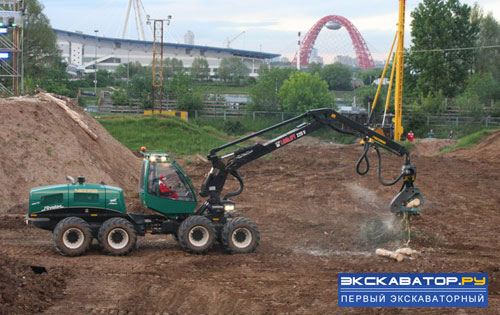 Работа лесозаготовительной техники