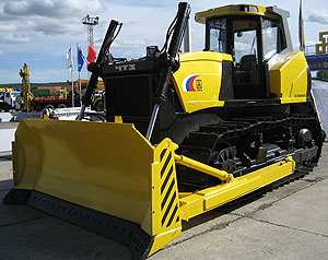 Гусеничный бульдозер Б-11