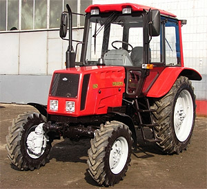 трактор Беларус-826