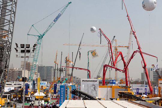 Кран Kobelco на bC India 2011