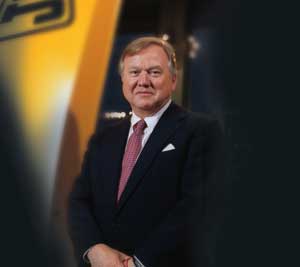Cэр Энтони Бамфорд, президент и владелец компании JCB