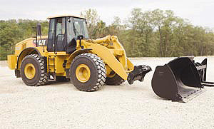 Устройство для быстрой смены рабочего оборудования Fusion компании Caterpillar