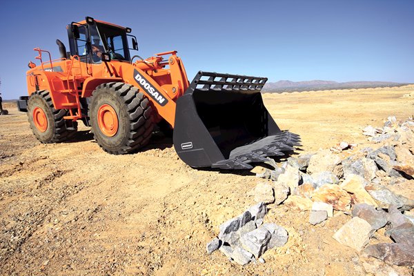 Перспективная модификация фронтального погрузчика Doosan DL250TC