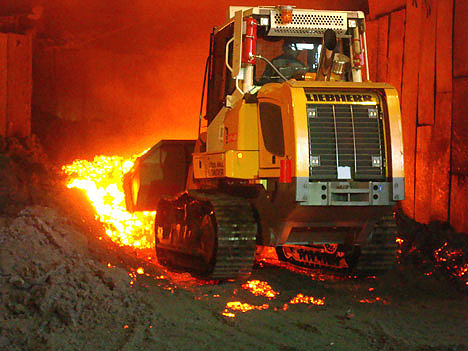 Гусеничный фронтальный погрузчик Liebherr STM LR 634 Litronic 