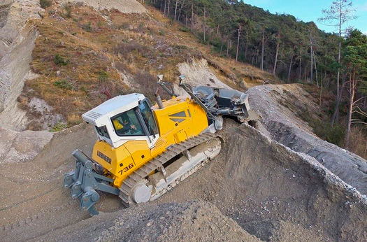 Bauma-2013. Премьера экологичного бульдозера Liebherr PR 736