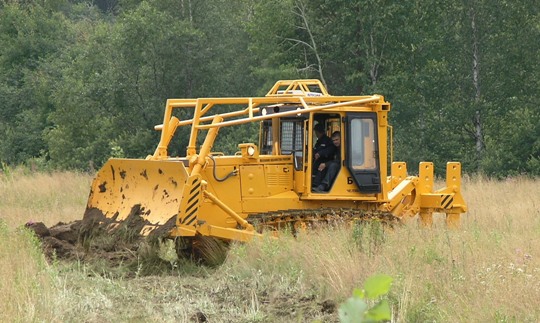 Сельхозпредприятия приобретут в рассрочку технику ЧТЗ Сельхозпредприятия приобретут в рассрочку технику ЧТЗ
