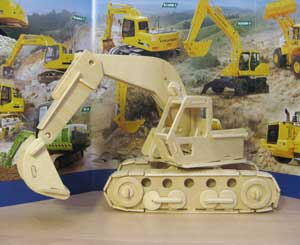 деревянный экскаватор