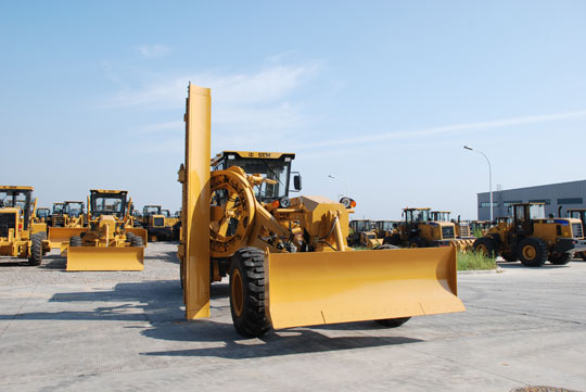 Автогрейдер SEM