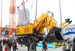 Bauma China 2012. Карьерный экскаватор Zoomlion 