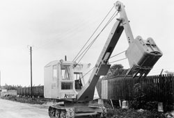 Гусеничный экскаватор AKERMAN 350