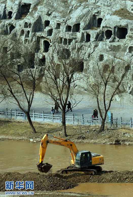 Экскаваторы Hyundai помогают сохранить красоту природы