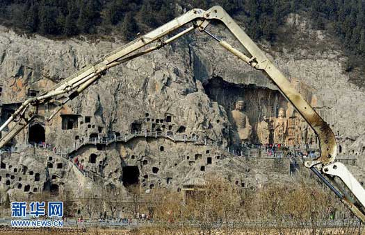 Экскаваторы Hyundai помогают сохранить красоту природы