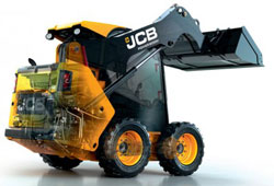 Мини-погрузчик с бортовым поворотом JCB 135SSL. Вид сзади