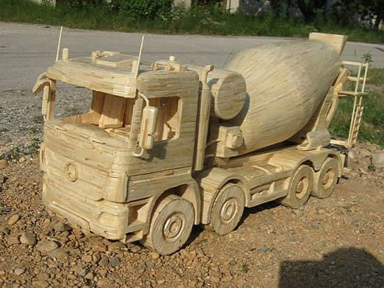 Бетоносмеситель из спичек