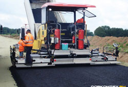  Асфальтоукладчик Dynapac