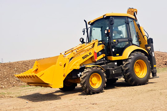 Новый экскаватор-погрузчик SDLG B877