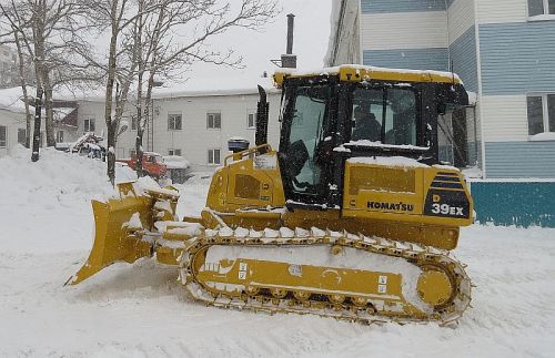 Бульдозер Komatsu 39EX