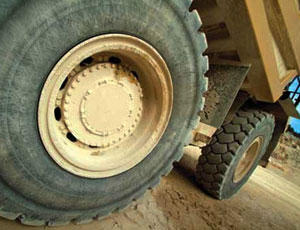 Шины Bridgestone, Michelin и Titan вошли в список 100 новинок по версии журнала Construction Equipment