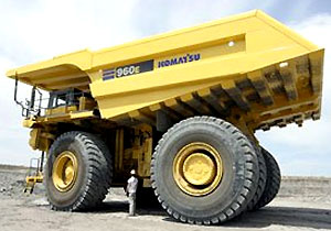 карьерный самосвал Komatsu 960Е-1 