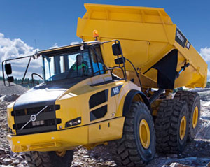 шарнирно-сочлененный самосвал Volvo серии F