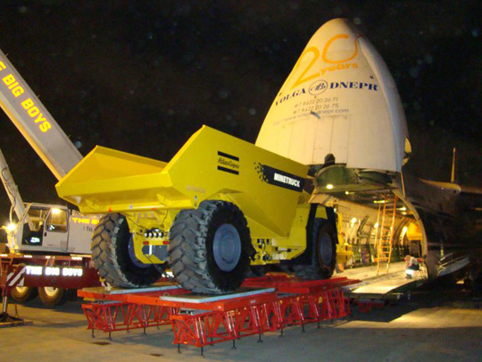 Первый класс для карьерного самосвала Atlas Copco