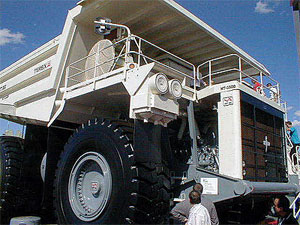 Карьерный самосвал Terex MT6300AC