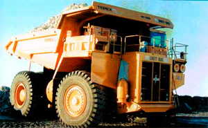 Первый рейс автосамосвала Unit Rig на карьере