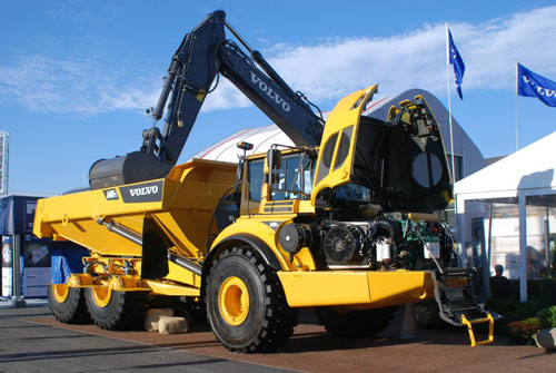 Шарнирно-сочлененный самосвал Volvo A40F FS
