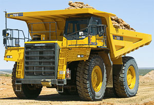 Карьерный самосвал Komatsu HD785-7
