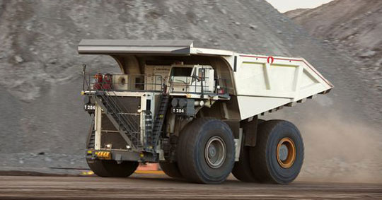 Карьерный самосвал Liebherr T284