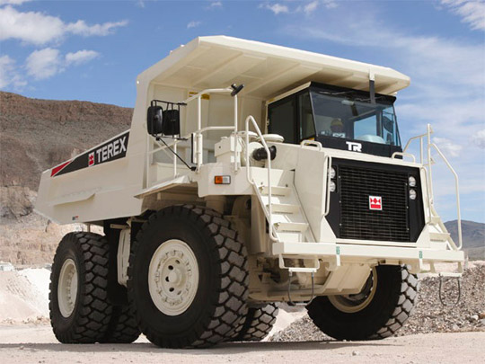Terex продемонстрирует обновленный карьерный самосвал TR60 