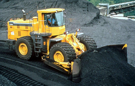 Колёсный бульдозер Komatsu WD-600 