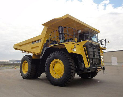 Самосвал Komatsu HD785-7