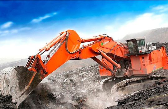 Японский стахановец Hitachi EX 2500 E-5 перевыполняет нормы в Бурятии