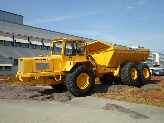 Самый массовый в мире сочлененный самосвал DR860 – 1967 год